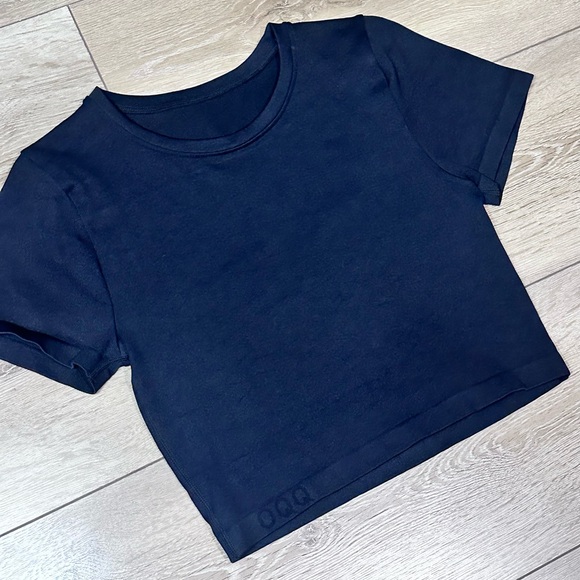 OQQ Stretchy Cropped Short Sleeve Tee - Picture 6 of 10